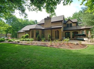 181 Huntington Trl, Cortland, OH