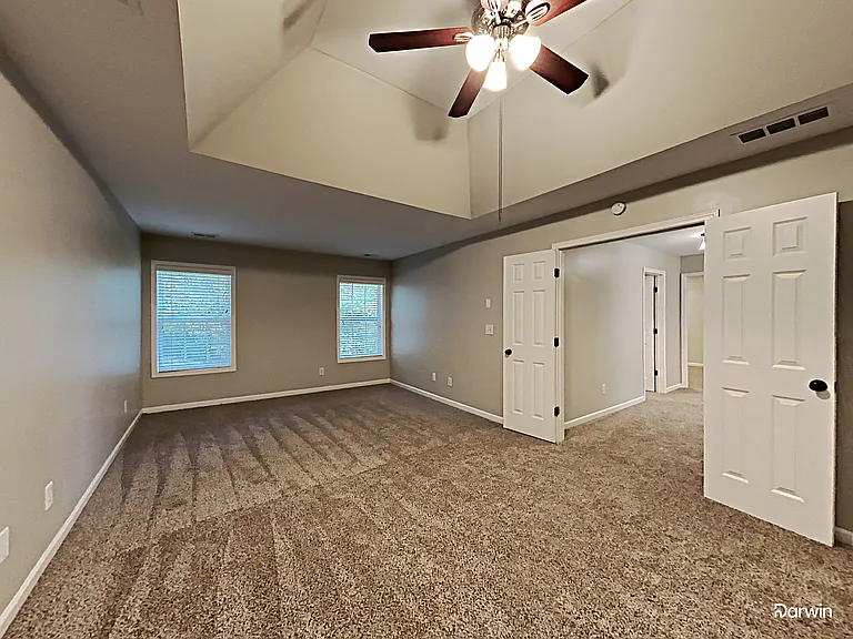 2184 Longmont Dr — Photo 10