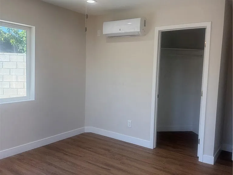 7661 El Rovia — Photo 4