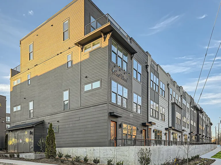 EastWood Townhomes — Photo 26