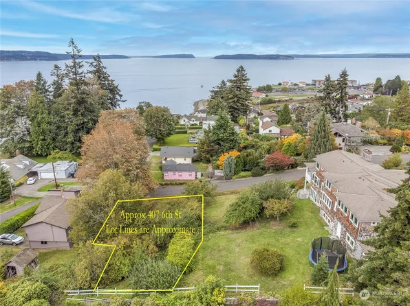 407 6th Street, Mukilteo, WA 98275