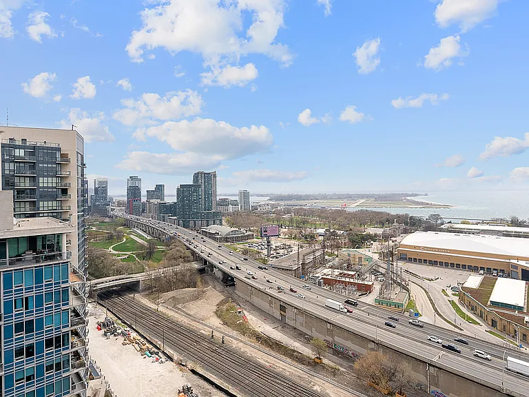59 E Liberty St #2401 — Photo 49