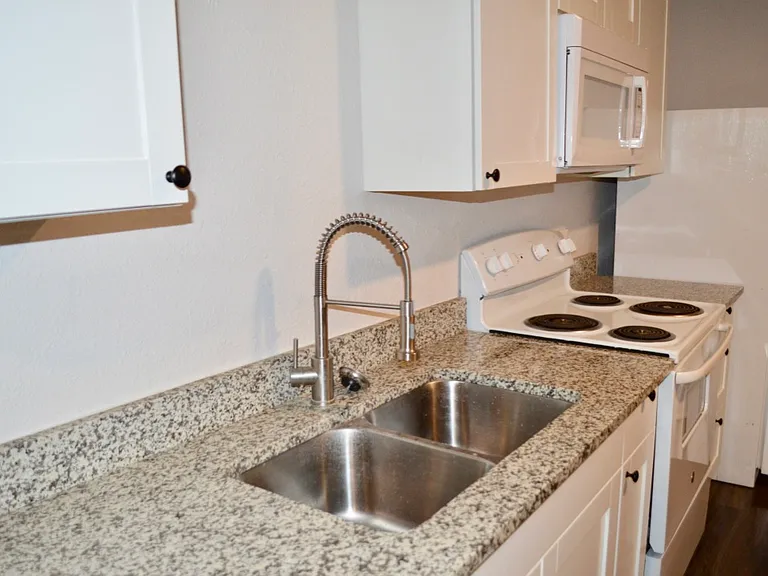 416 Collingsworth Ave #2 — Photo 5