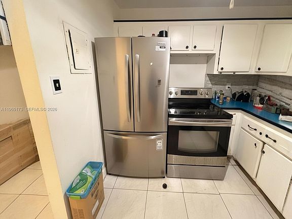 4th image of 18707 NE 2nd Ave APT 919