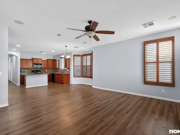 2140 W Desert Ln, Phoenix, AZ 85041