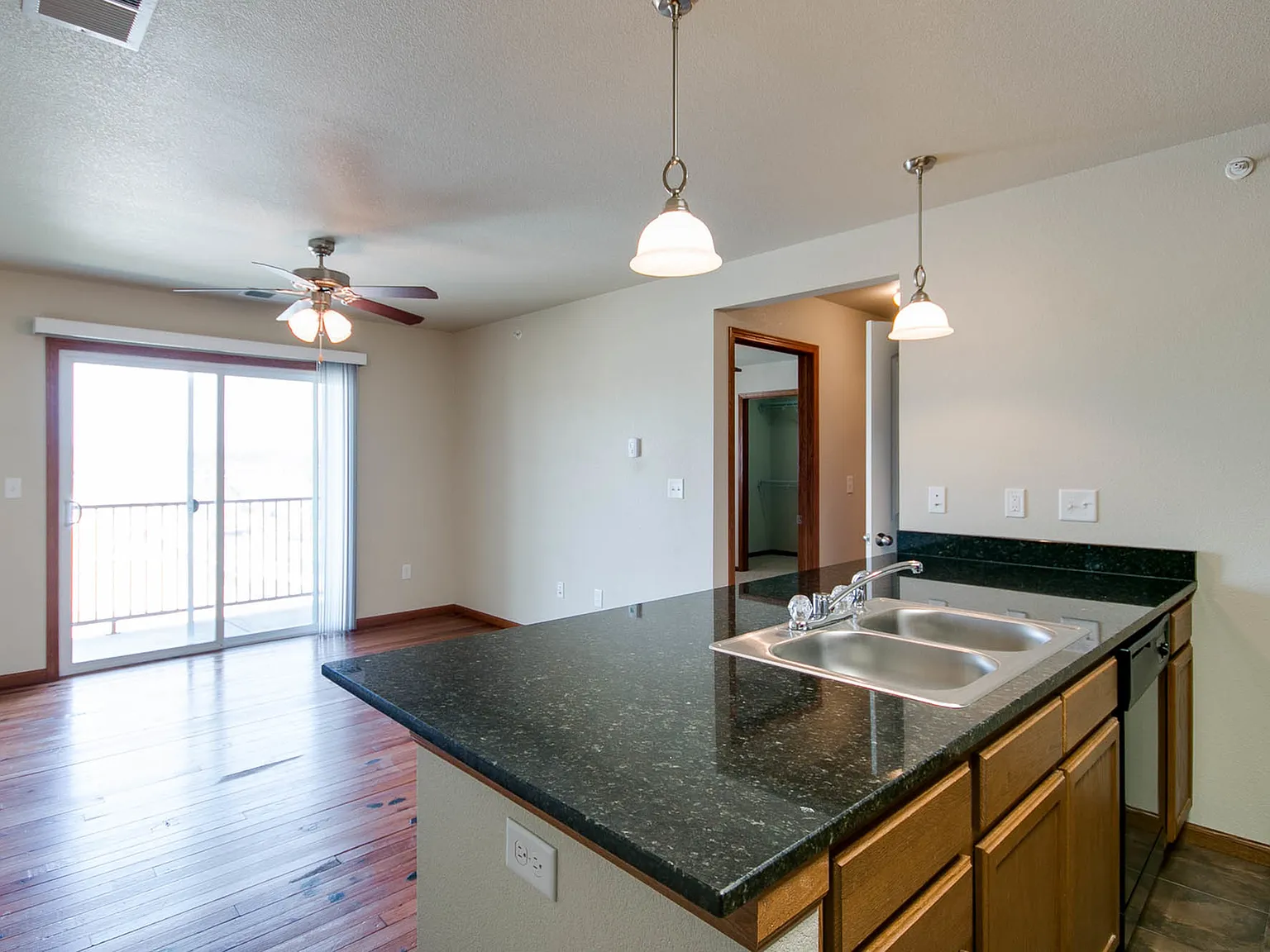 Scenic Woods Apartments — Photo 1