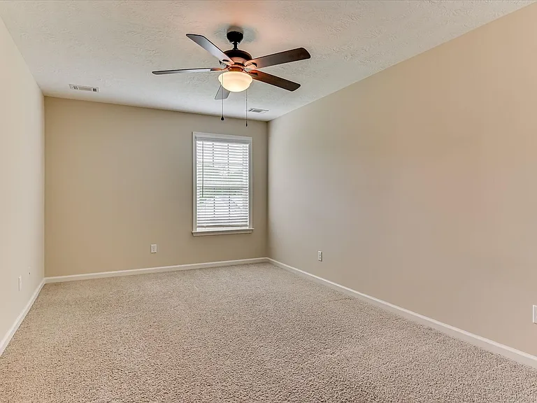 1226 Cypress Trl — Photo 34