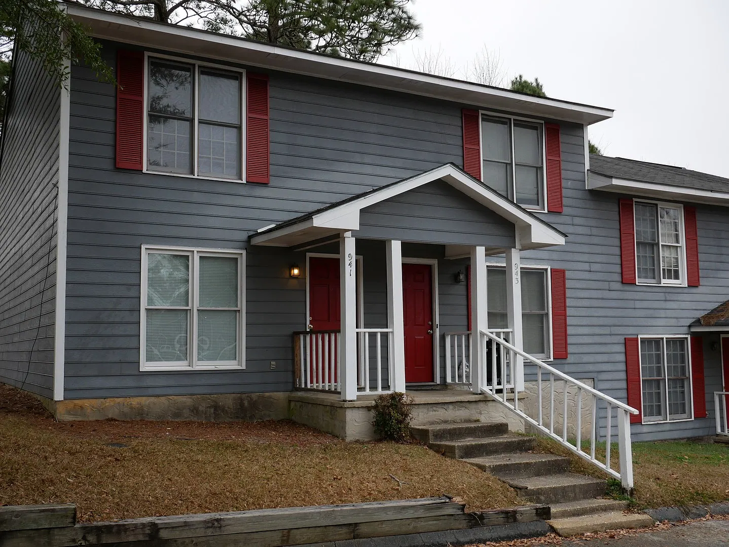 Town home for rent - near Hospital and Douglas Byrd School Districts — Photo 1