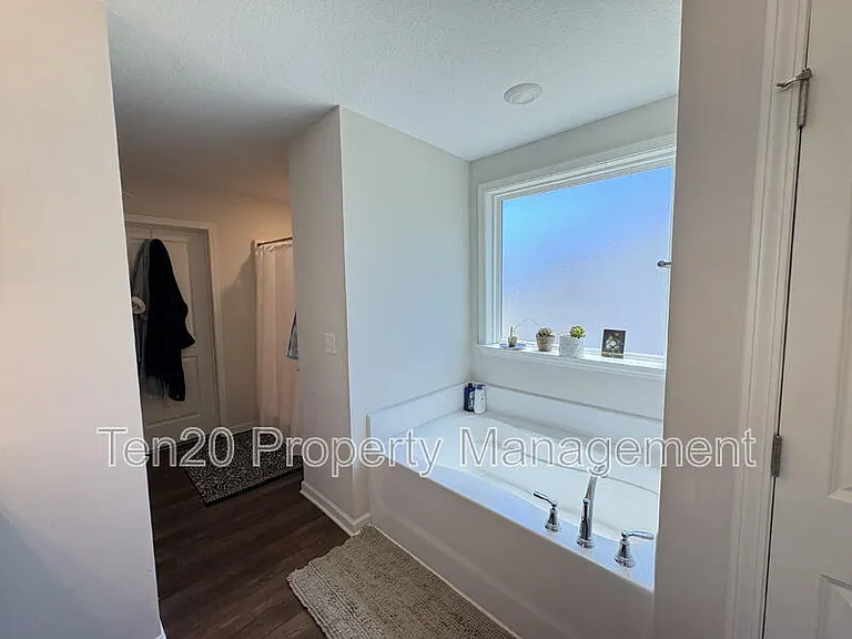 9957 Long Leaf Pine Dr — Photo 7