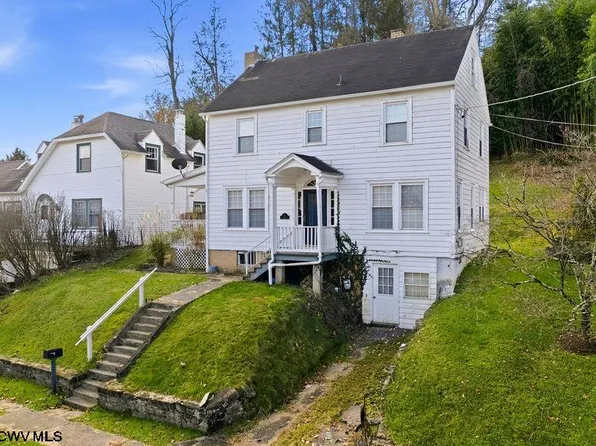 12 Outlook Rd, Fairmont, WV 26554