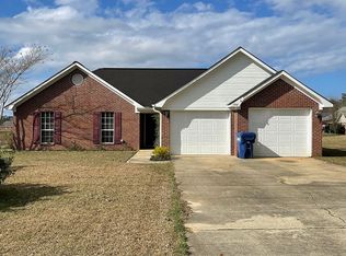 9041 Collinsville Rd, Collinsville, MS 39325