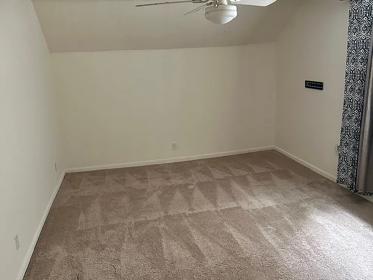 602 Beirne Ave NE #3 — Photo 3