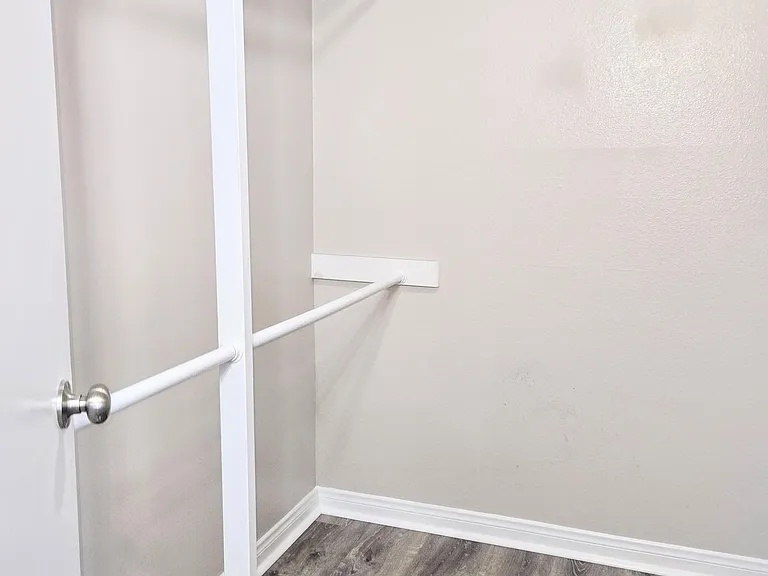 4525 Hamilton St #1 — Photo 17