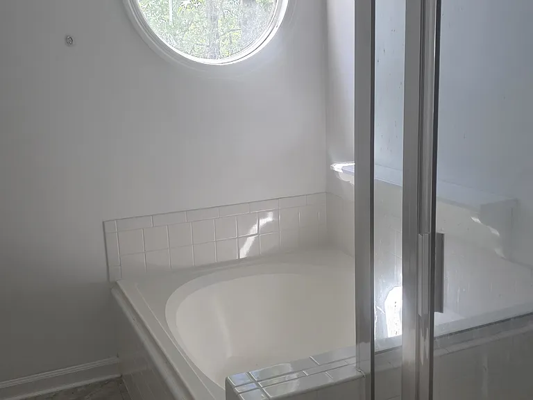 4500 Hollirose Pl — Photo 11