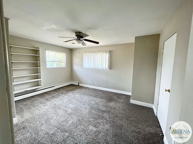 622 Bellevue St — Photo 6