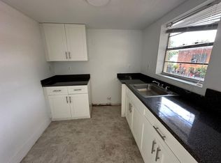 921 SW 7th St, Miami, FL 33130