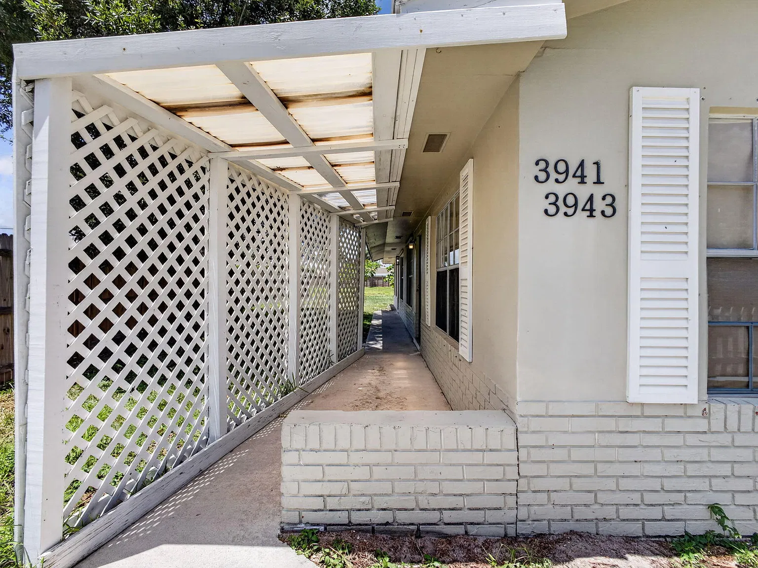 2 bed, 1.0 bath, 900 sqft, $2,500 — Photo 4
