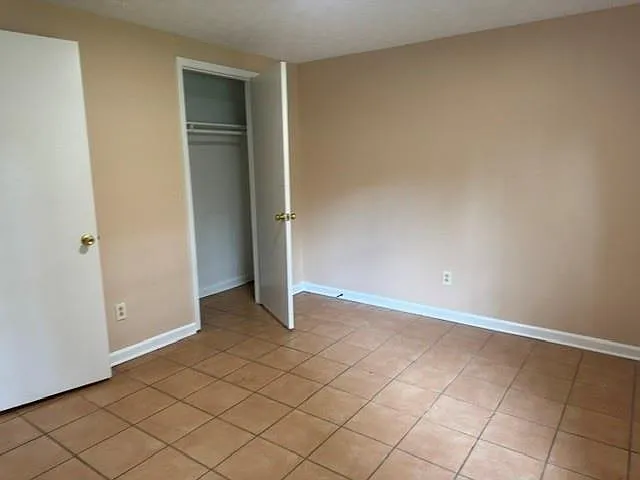 3970 Terrace Dr — Photo 6