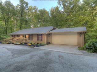 1421 Loudon Heights Rd, Charleston, WV 25314