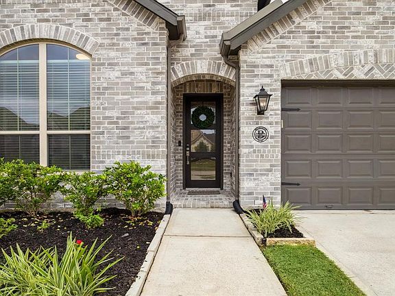 3rd image of 12506 Pierson Hollow Dr