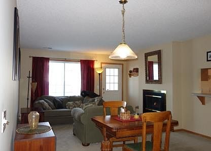 4th image of 2009 Southcross Dr #902