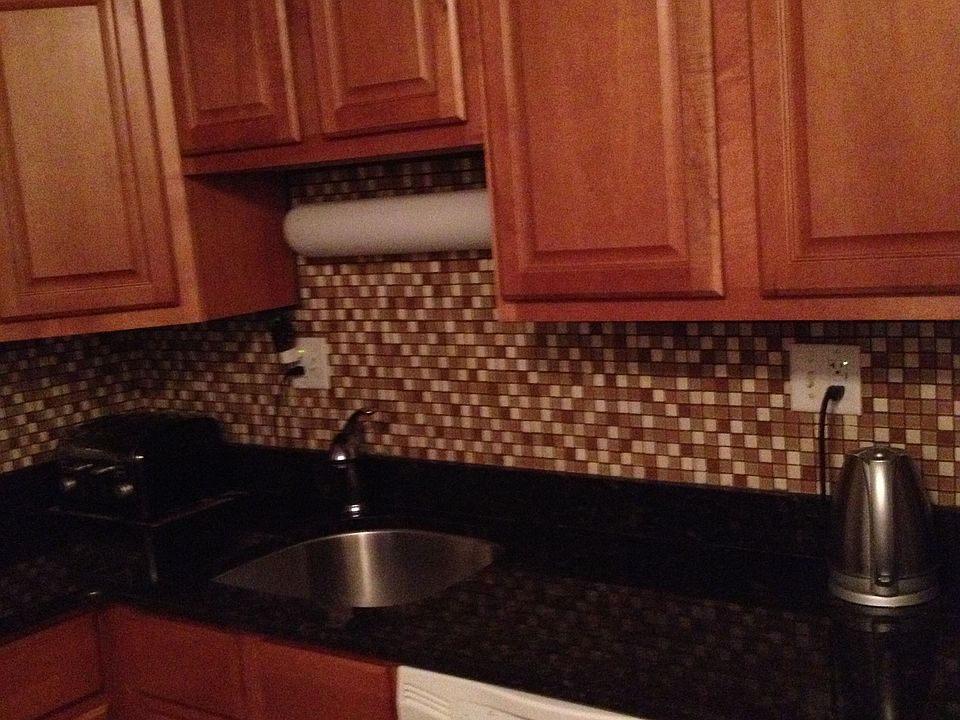 Kitchen with granite 