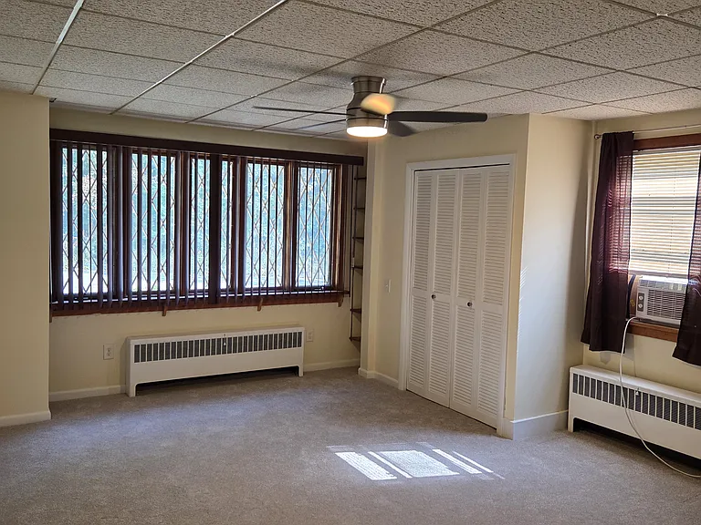 2 Hermitage Ln #1 — Photo 6