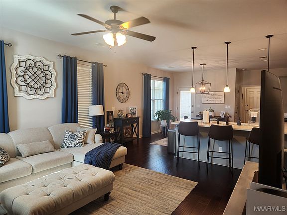 4th image of 182 Grand Park Dr
