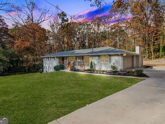 4th image of 4956 Mountclaire Rd