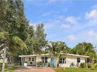 1013 SE 10th St, Stuart, FL 34996