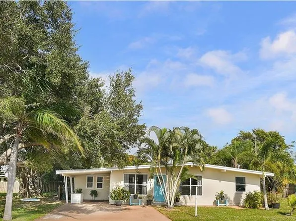 1013 SE 10th St, Stuart, FL 34996