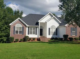175 Landing Ln, Covington, GA 30016