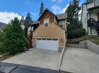 463 Clearwater Ln, Lake Arrowhead, CA 92352