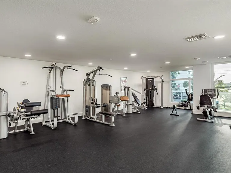 415 Island Way #402 — Photo 34
