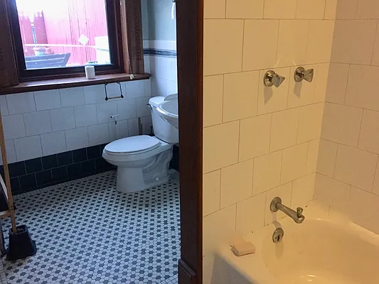 Rented by Ideal Properties Group | media 38