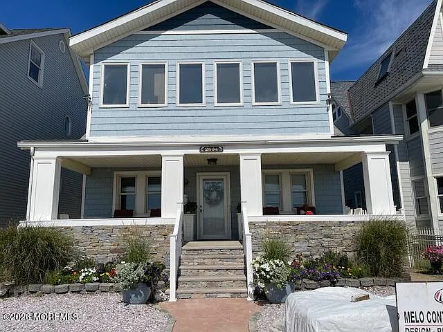 2004 Ocean Ave #1 — Photo 1
