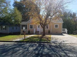 408 W Gilbreath St, Graham, NC 27253