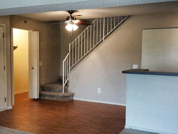 2nd image of 35832 Jefferson Ave APT 203
