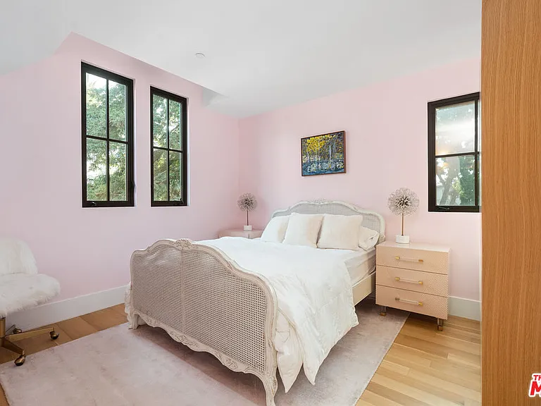 719 San Lorenzo St — Photo 16