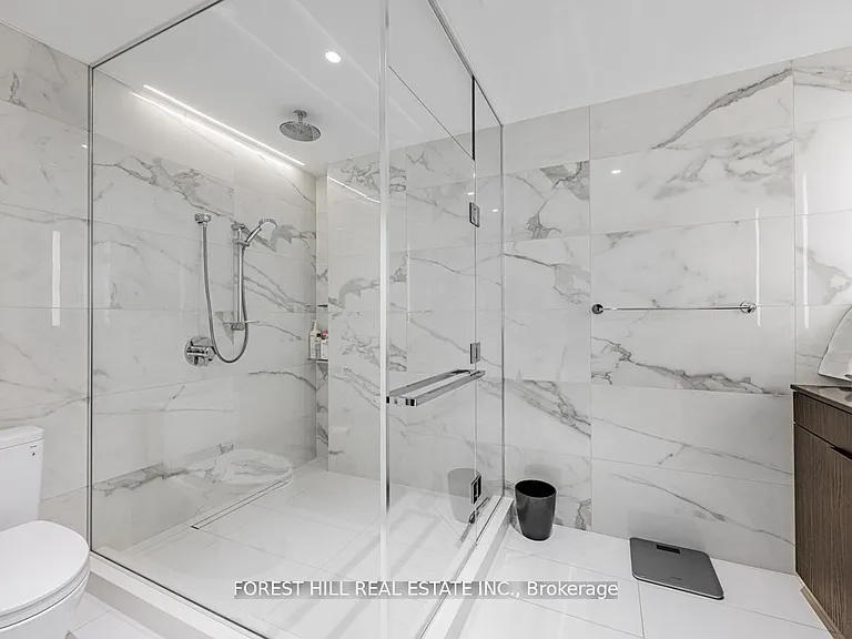 2 Avenue Rd #1505 — Photo 14