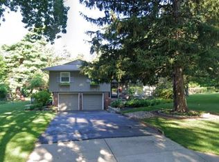 9600 Belinder Rd, Leawood, KS 66206