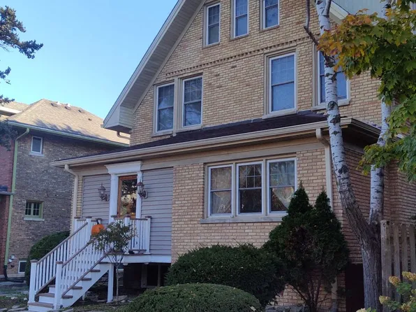 2619 Prairie Ave, Evanston, IL 60201