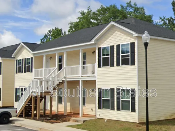 202 Walnut Hill Dr, Easley, SC