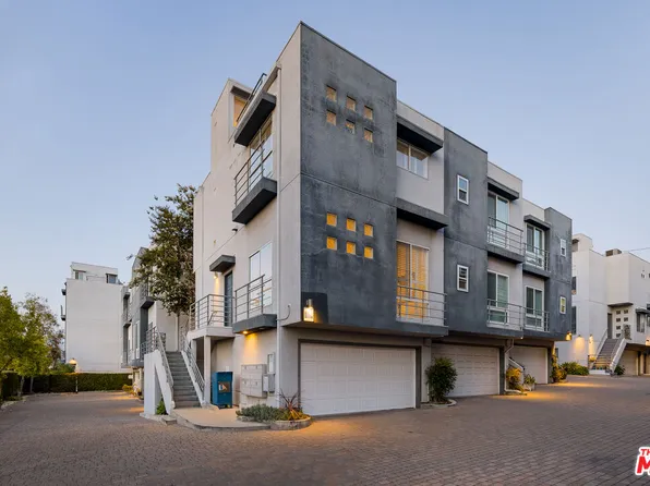 1098 Everett Pl, Los Angeles, CA 90026