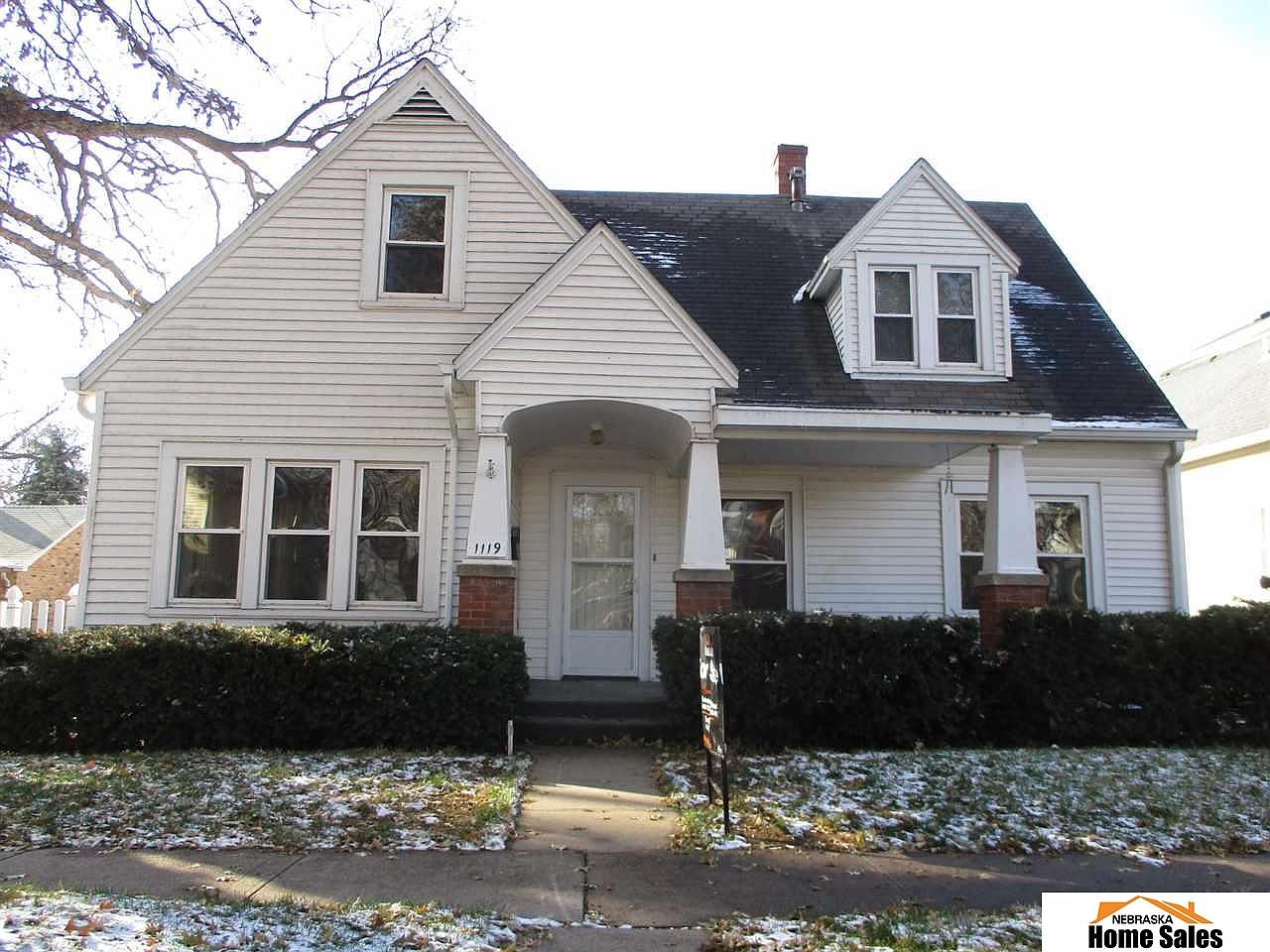 1119 Hawthorne Ave, Crete, NE 68333 Zillow