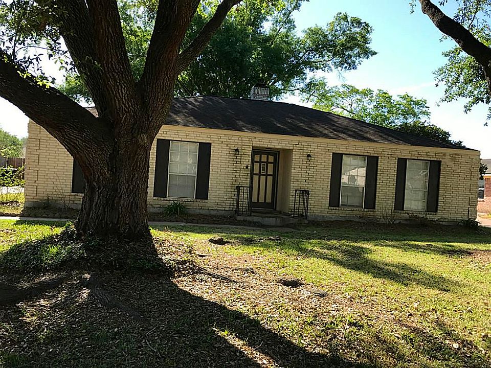 1st image of 4318 Braysworth Dr