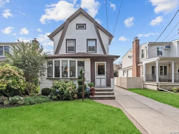 65 Drake Street, Malverne, NY 11565