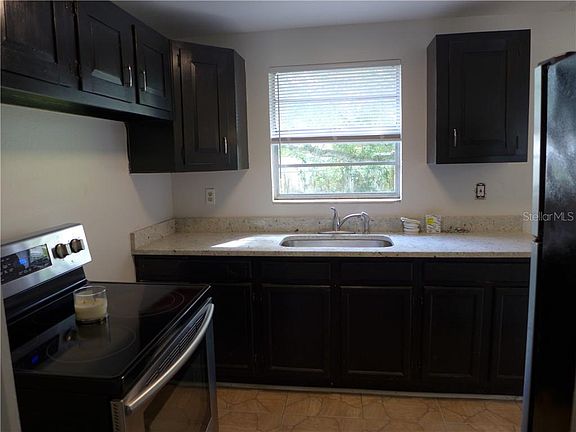 4th image of 4906 S 84th St