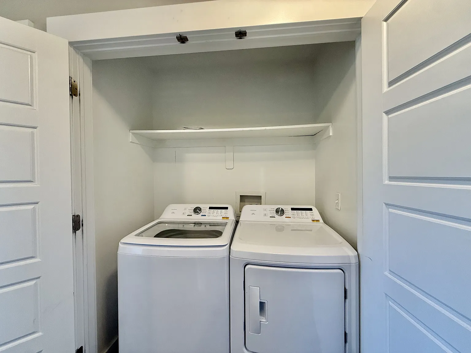 6928 Village River Lane - 1 — Photo 4