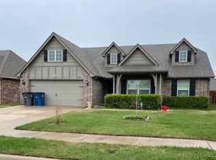 17508 E 43rd Pl S, Tulsa, OK 74134